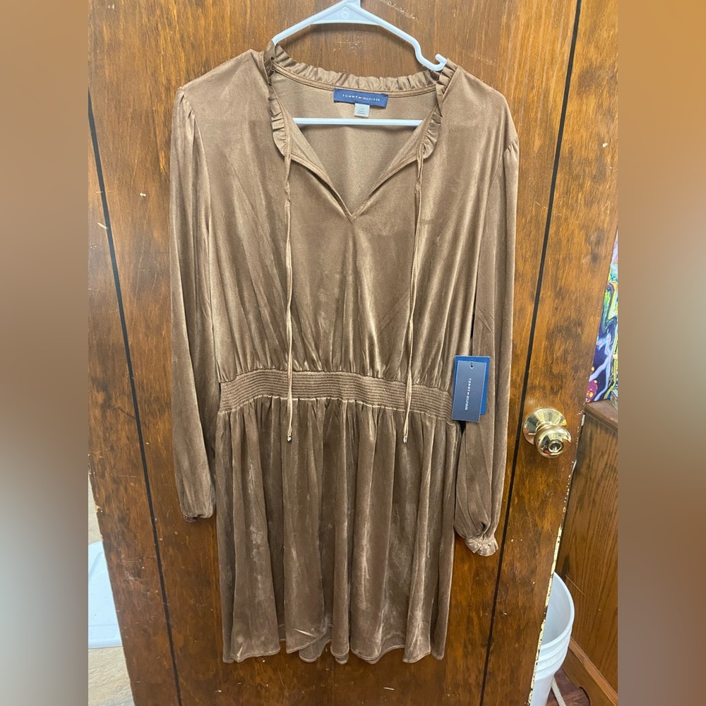 NWT $139 Tommy Hilfiger Women’s Brown Long Sleeve Boho Tie Neck Dress Size 14